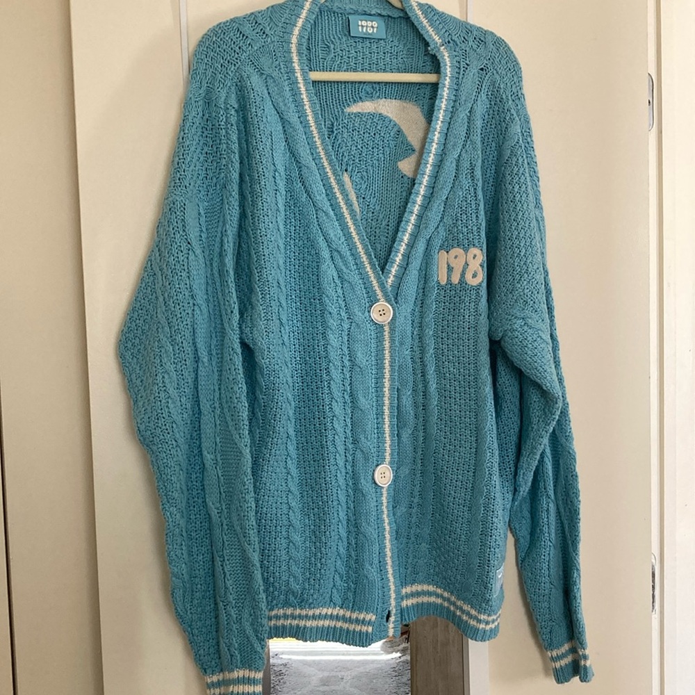 Taylor Swift 1989 Cardigan *Never Worn*